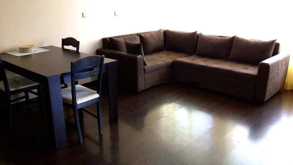 Дава се под наем Двустаен апартамент в Бургас, Зорница - 70 кв.м за 408 € - Снимка #1