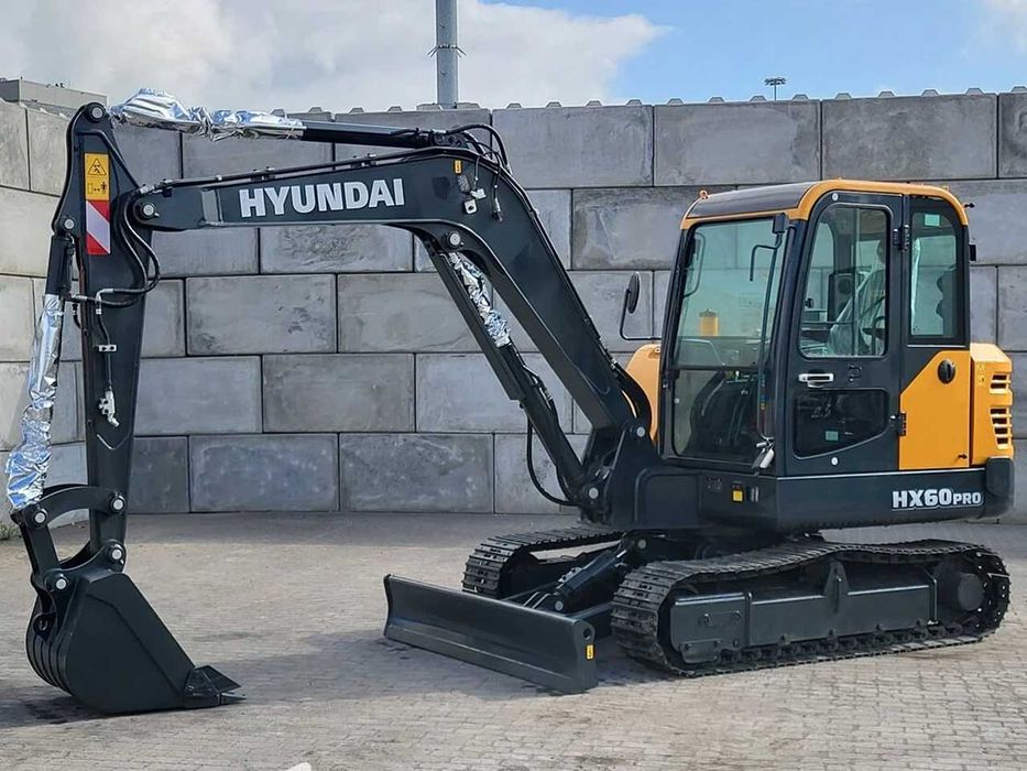Мини-экскаватор Hyundai HX60 PRON
