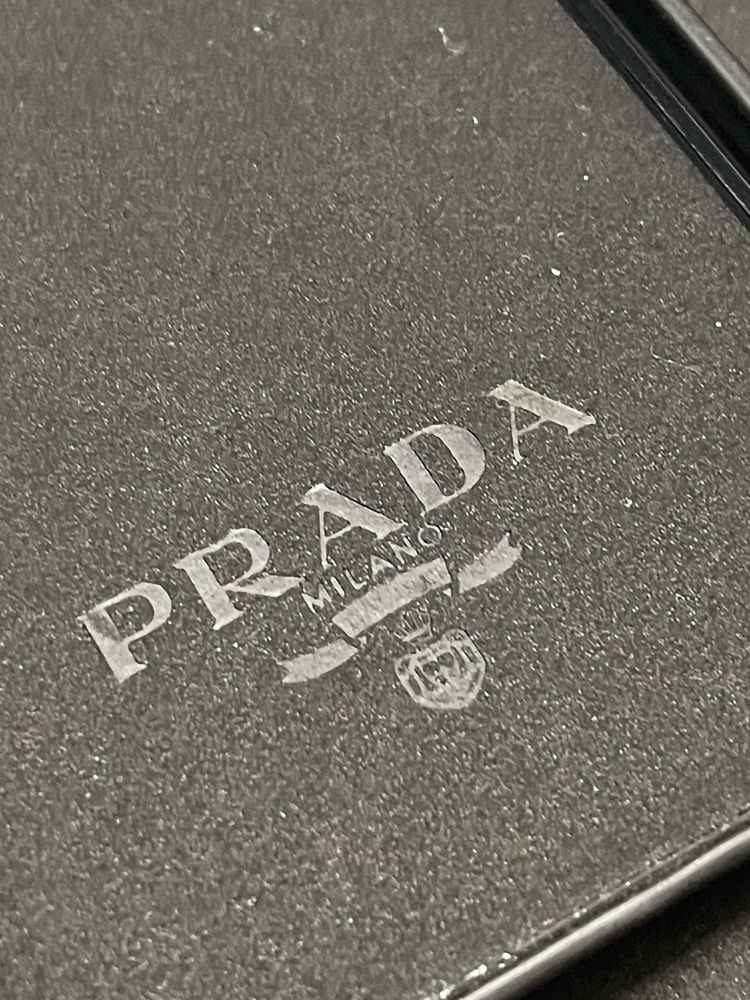ОРИГИНАЛЕН И НОВ Prada Кейс Case iPhone Pro Max
