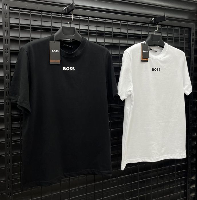 Tricou Barbati Boss White/Black! (S,M)
