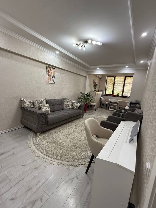 Продается 4х комнатная квартира на Ц5, ор монумент Мужества.