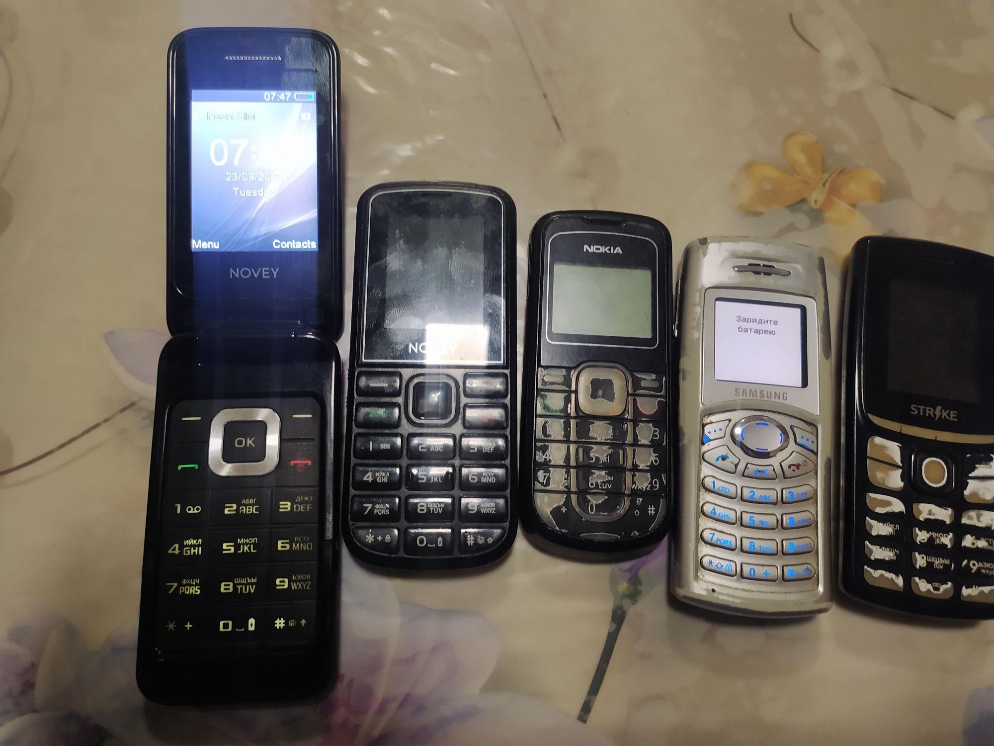Nokia 1202 Novey102