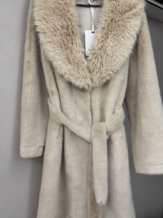 NEW Дамско палто