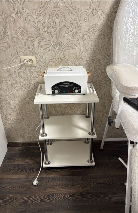 Тележка помощница Teleshka roliklli salon va kosmetologiya uchun