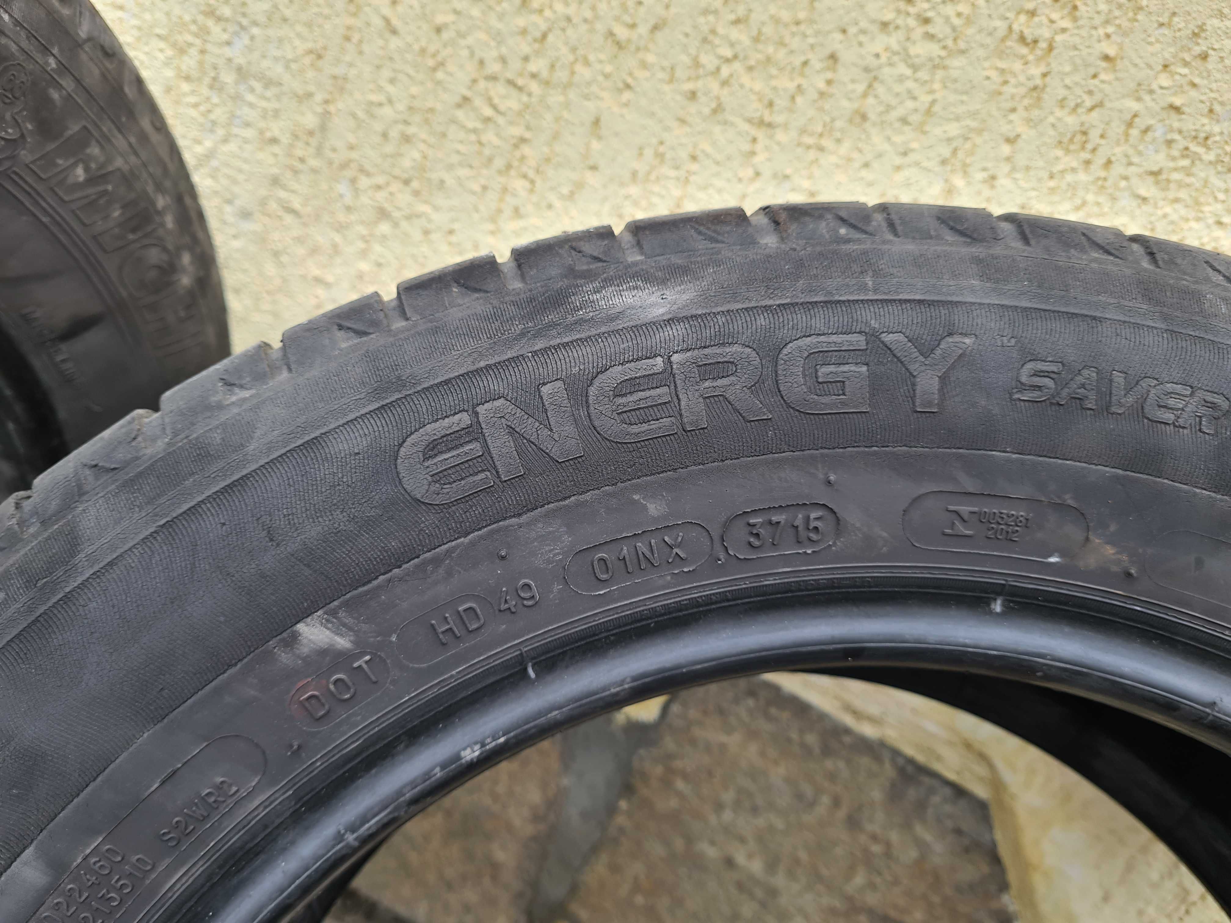 2 бр. летни гуми 215/60/16 Michelin DOT 3715 4,5 mm