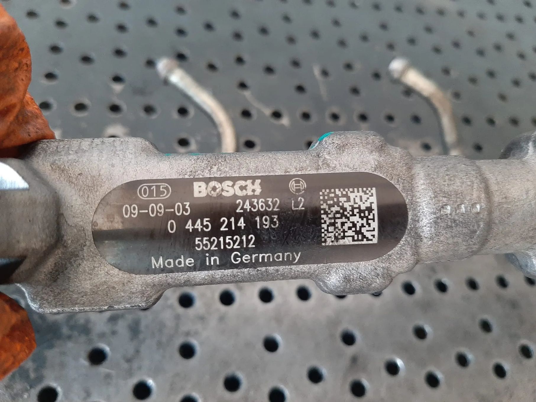 rampa injectoare 1.3 d lancia musa fiat doblo punto idea alfa romeo mito opel astra h 0445214193  55215212