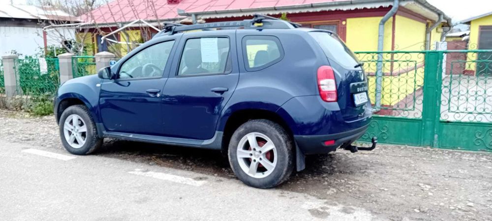 DACIA Duster 4WD 2014 1.5dCi 110 CP E5 4x4 6 trepte AC, ofer fiscal