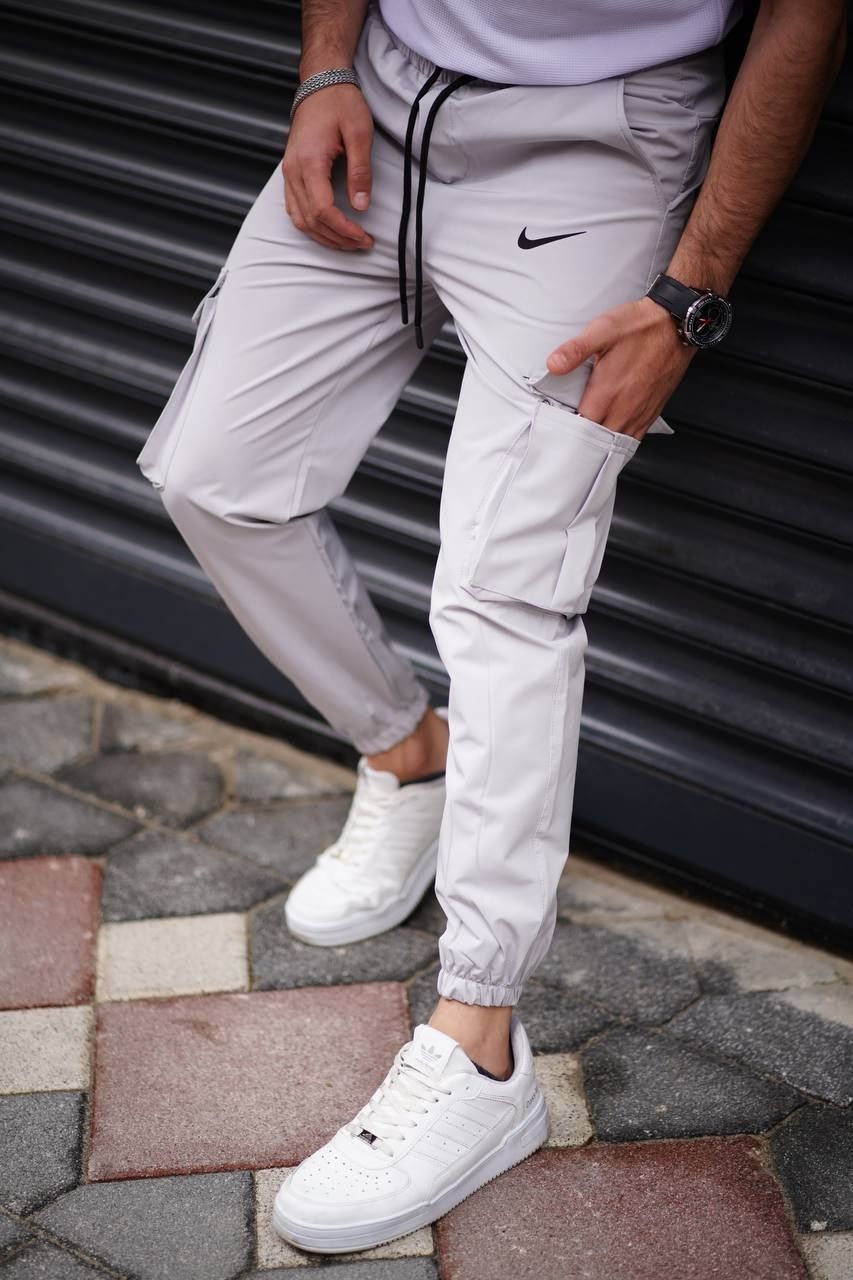 Pantaloni unisex Nike