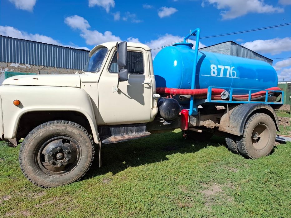 Продаю грузовой автомобиль Газ-53-12 (ассенизаторская машина)