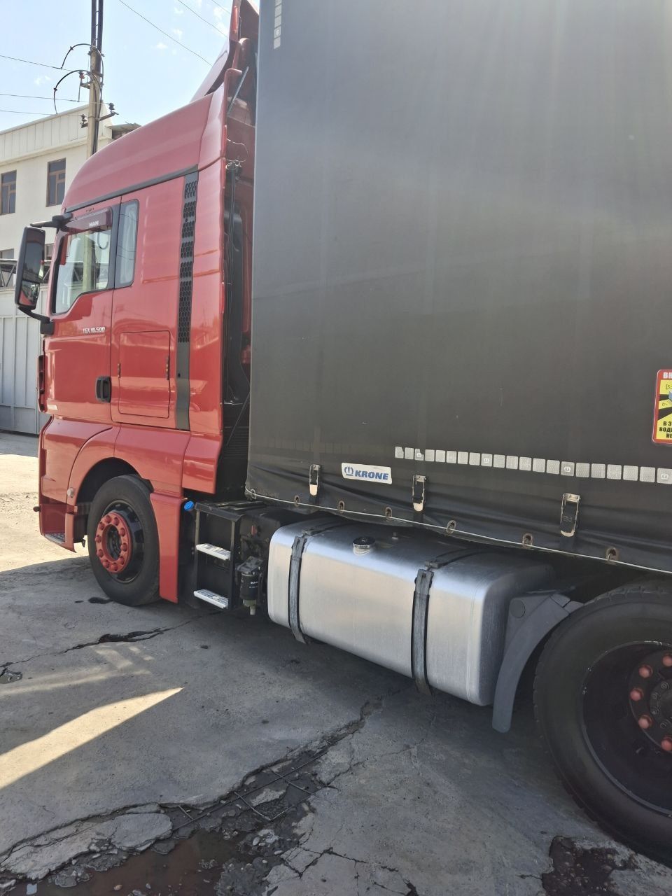 MAN TGX 18.500 + KRONE прицеп Сотилади