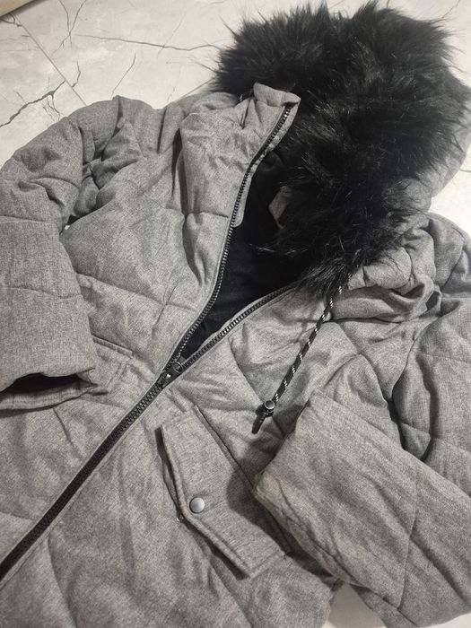 Дамски зимни якета