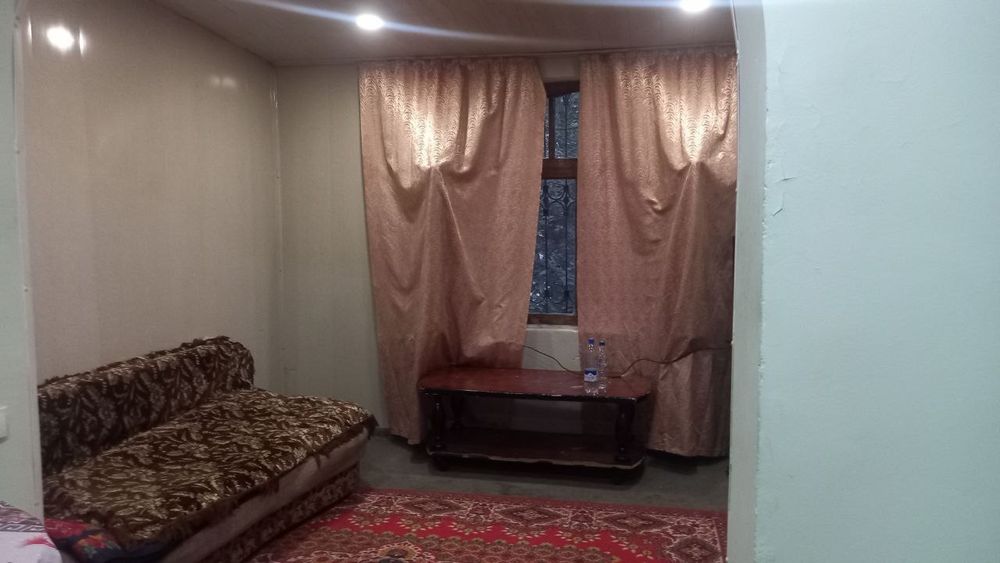 Продаётся Чиланзар Домбрабад. квартира 2/1/2 балкона нет.общ пл 40