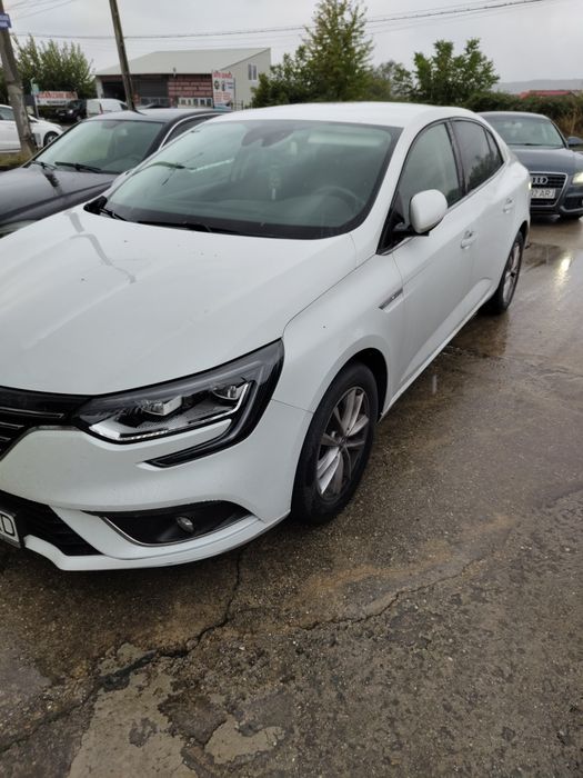 Renault Megane Sedan Intens, an 2021