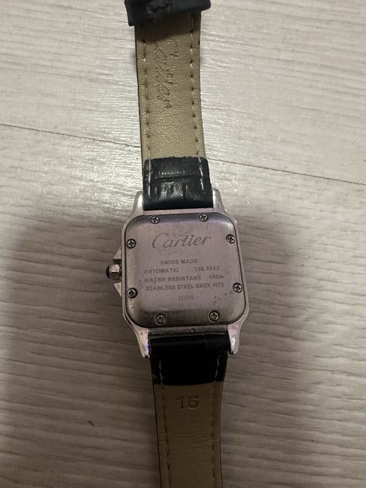 Часовник Cartier класически модел