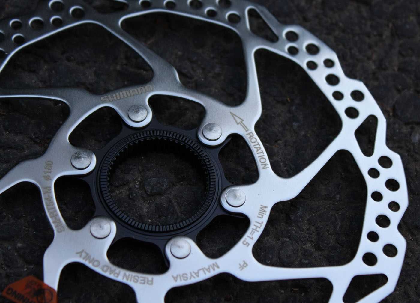 Shimano SM-RT54-M Centerlock - 180mm cu lock ring inclus disc rotor