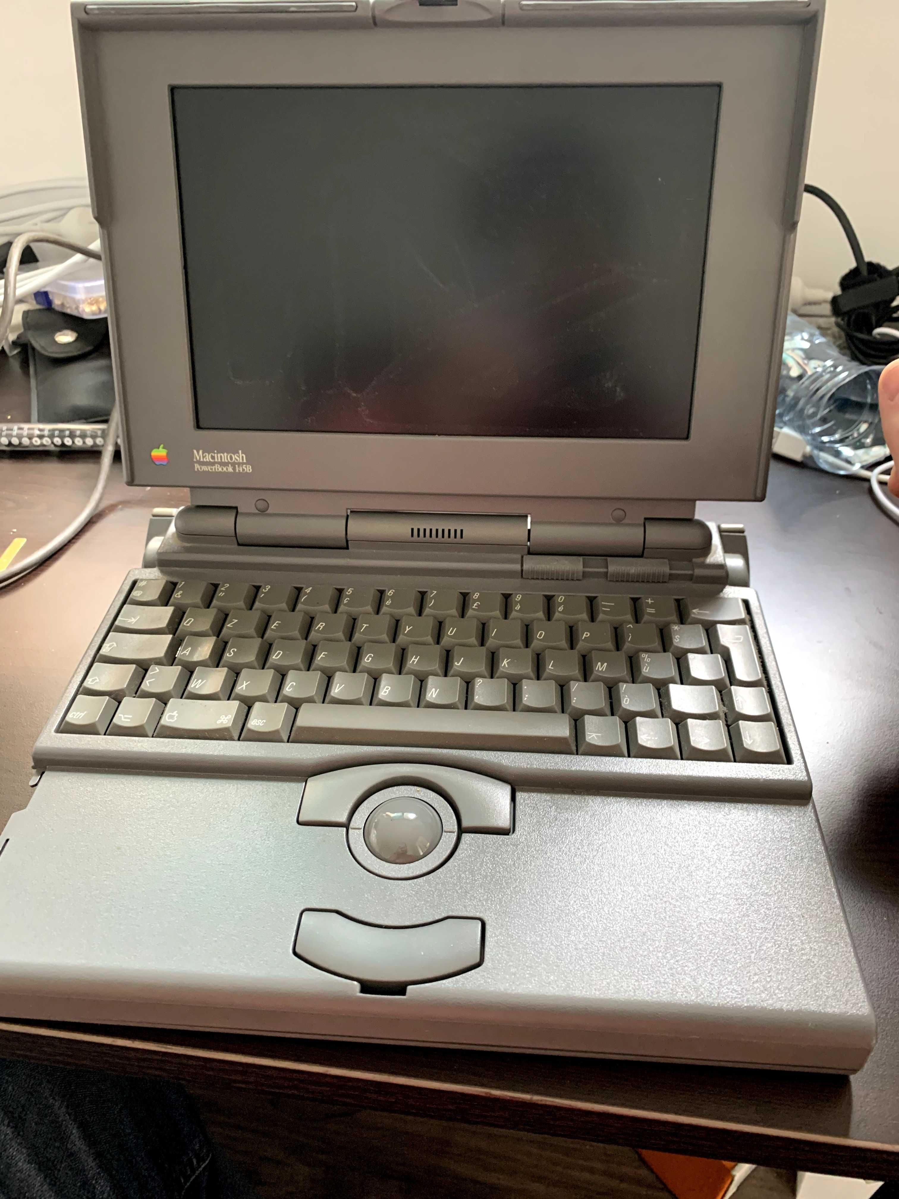 Macintosh PowerBook 145B работещ + Color StyleWriter 2400