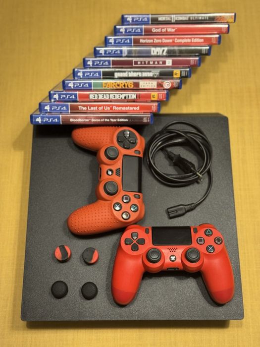 PlayStation 4 Pro 1TB с 10 Игри Пакет