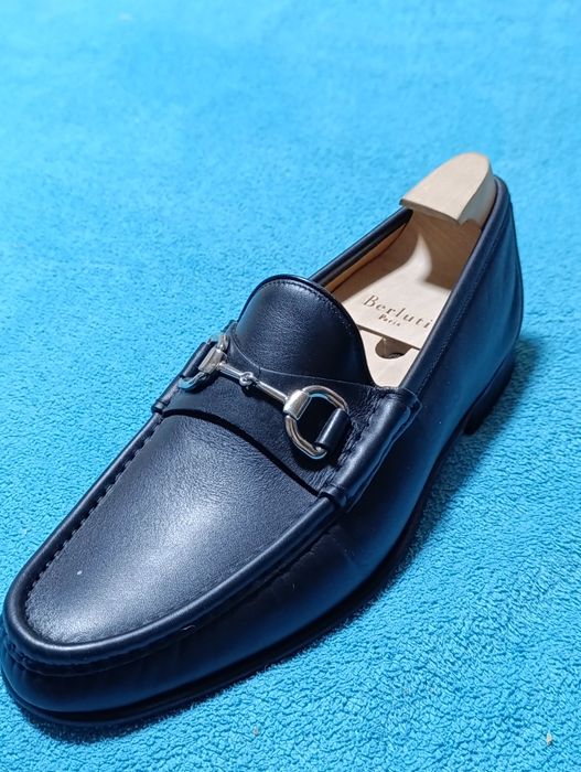 Pantofi Gucci de piele