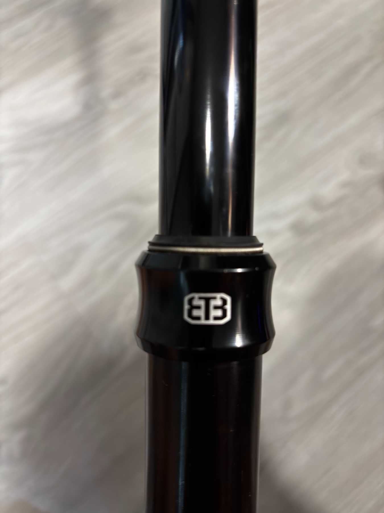 Продавам дропър Tripple Eight 30.9 150 mm ход.