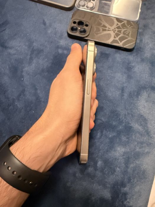 Vand Iphone 15 pro