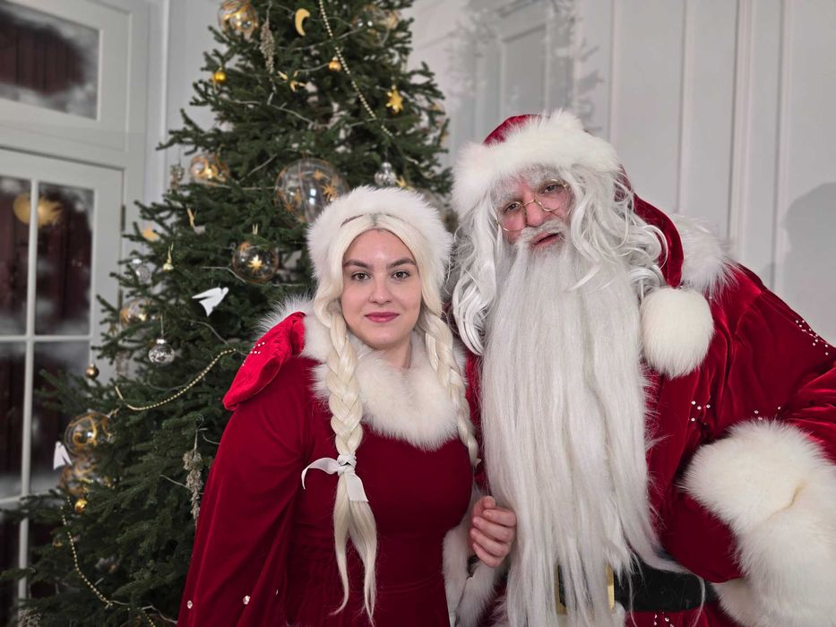 Дед Мороз и Снегурочка