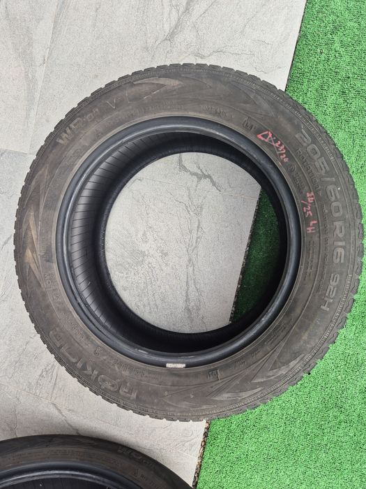 Vând cauciucuri 205/60/16 M+S set complet//Nokian//7mm