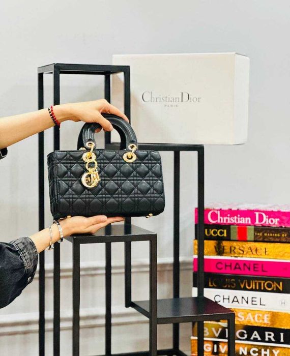 Чанти дамски луксозни нови