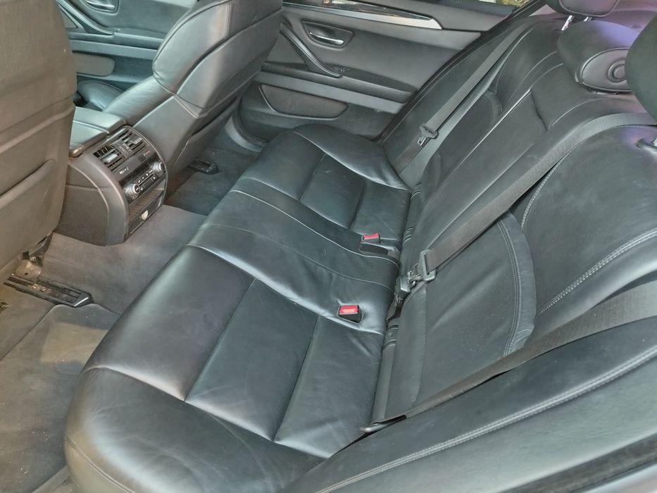 Vând bmw seria 5