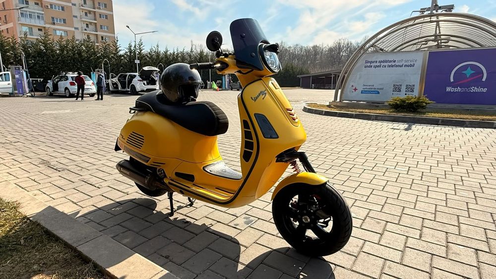 Piaggio Vespa Vespa 300 GTS Super Sport 2018 - unic proprietar