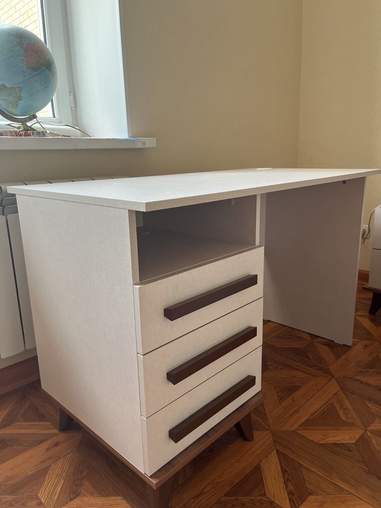 ПРОДАМ ДЕТСКУЮ в отличном состояние