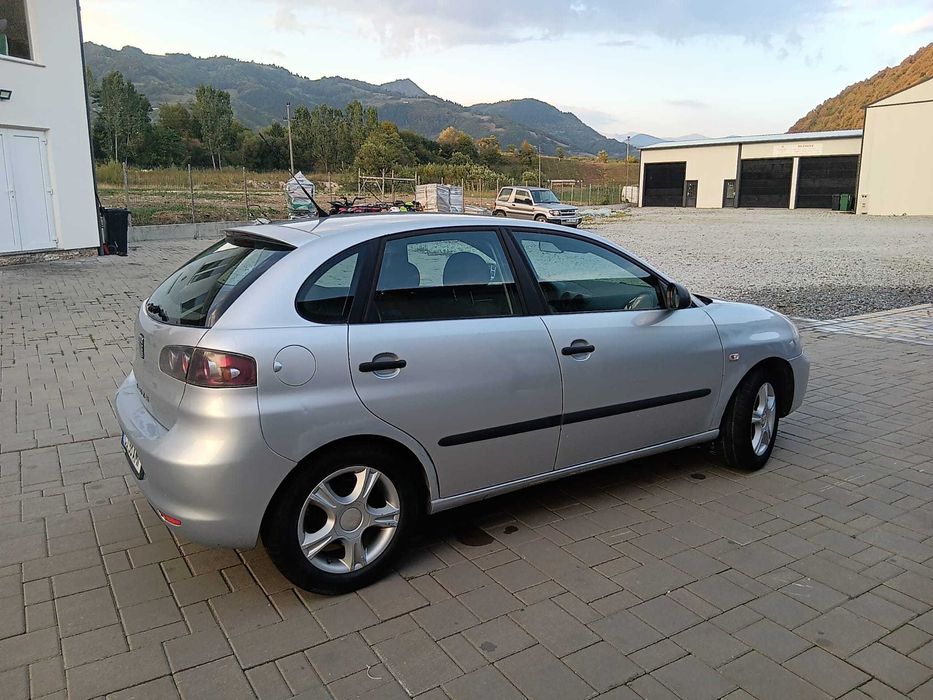 Vând seat ibiza 1.4