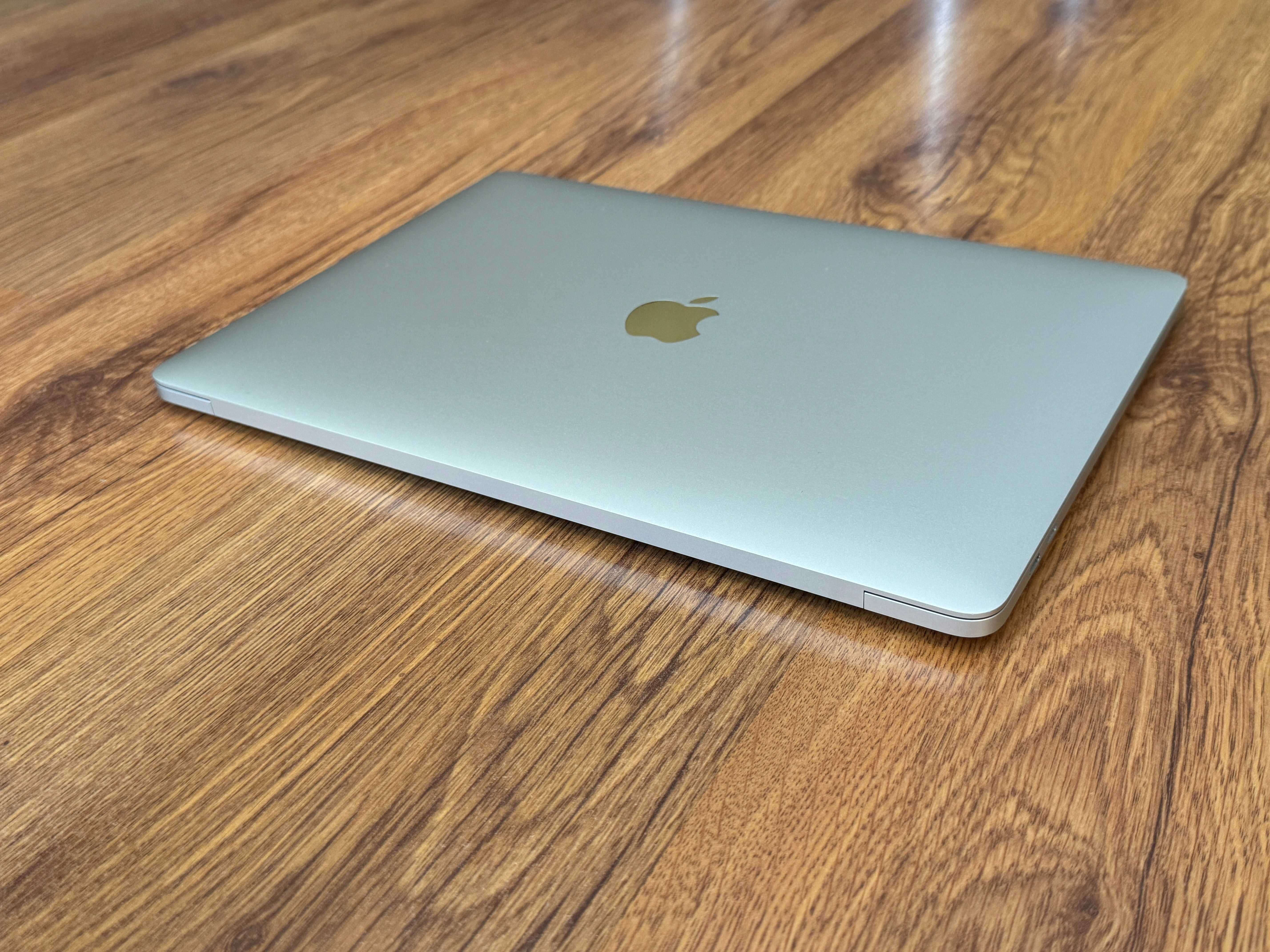 13.3' Apple MacBook Pro M1 2020 Silver 8GB RAM/256GB SSD/Бат 14ч