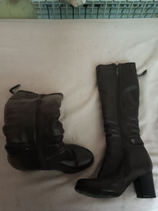 Продам сапожки тёплые в идеальном состоянии