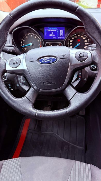 Ford Focus 2012.