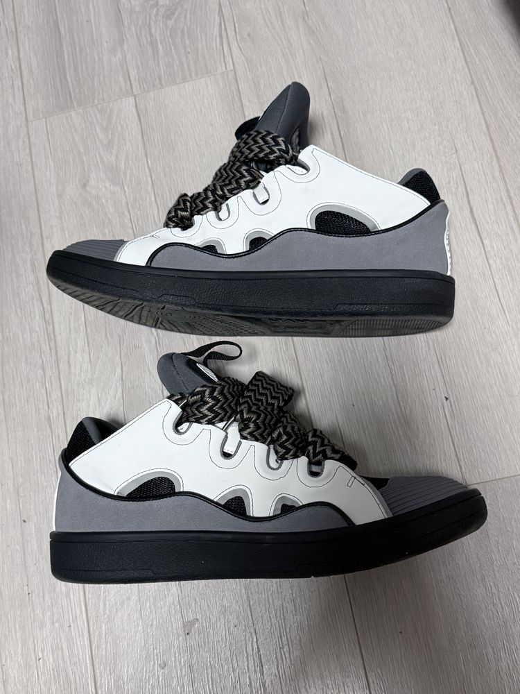 Lanvin Curb gray & black