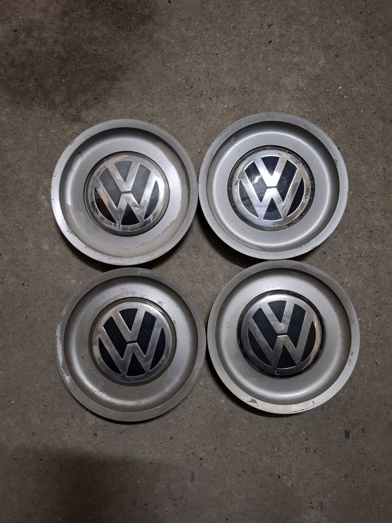 Продавам 4 броя капачки за Фолксваген 5x100 15
