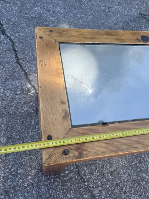 Дървени ниски маси