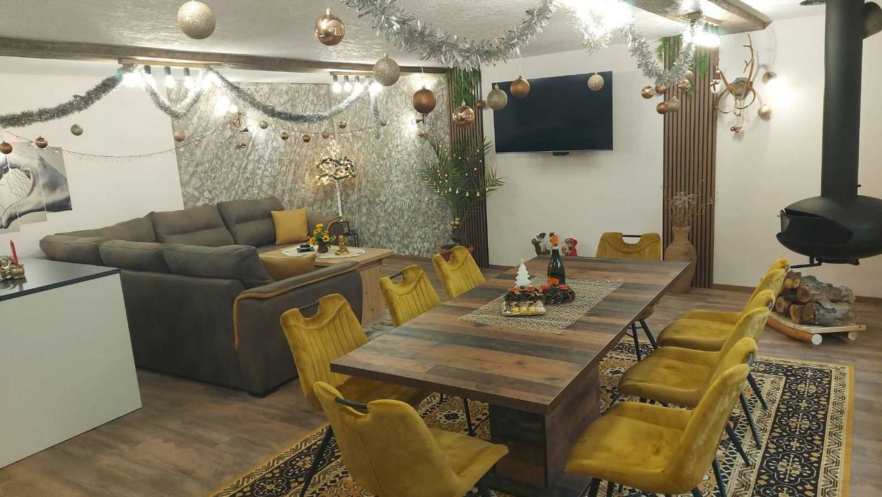 Продава се Къща в Стара Загора, Център - 116 кв.м за 1337 €/кв.м - Снимка #2