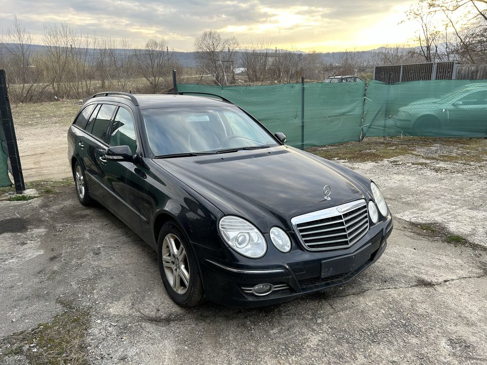 Dezmembrez Mercedes w211 e320 v6 cdi facelift