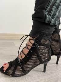Невысокие туфли для танцев high heels