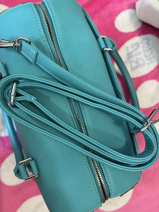 Сумка бирюза на молнии