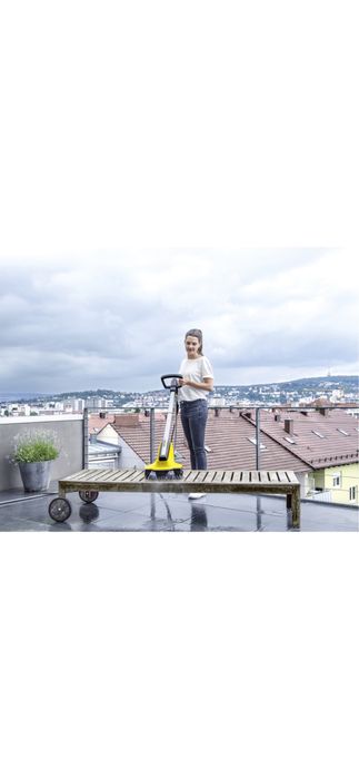 Inchiriez aparat cu perii electric de spalat podele, pavele, gresie.