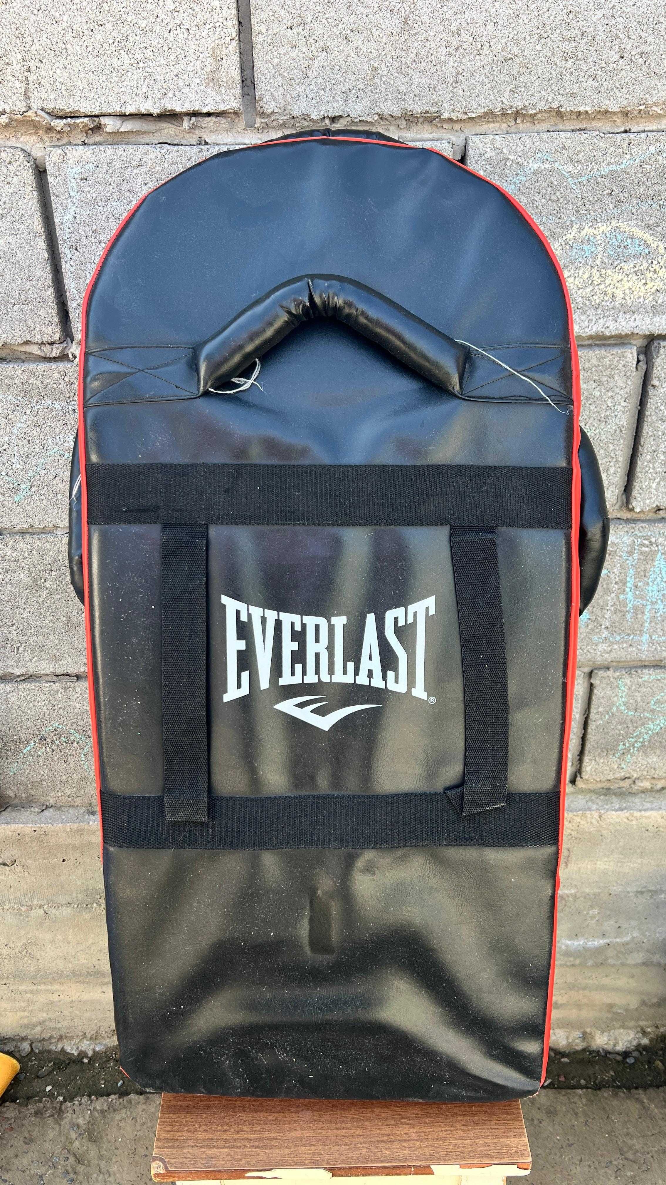 Макивара Everlast