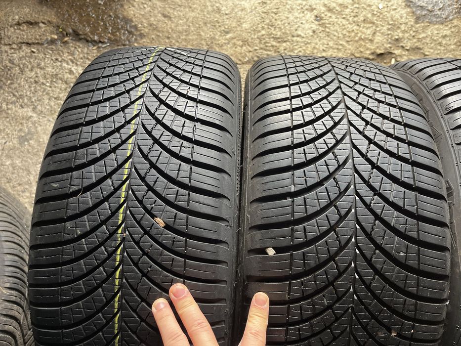 Anvelope All season 225/45 R17
