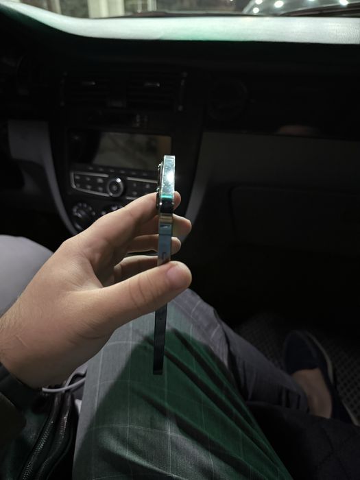 Phone 13 Pro Max Yashil rang Ideal