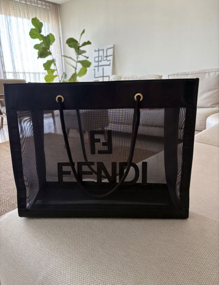 Оригинална чанта Fendi