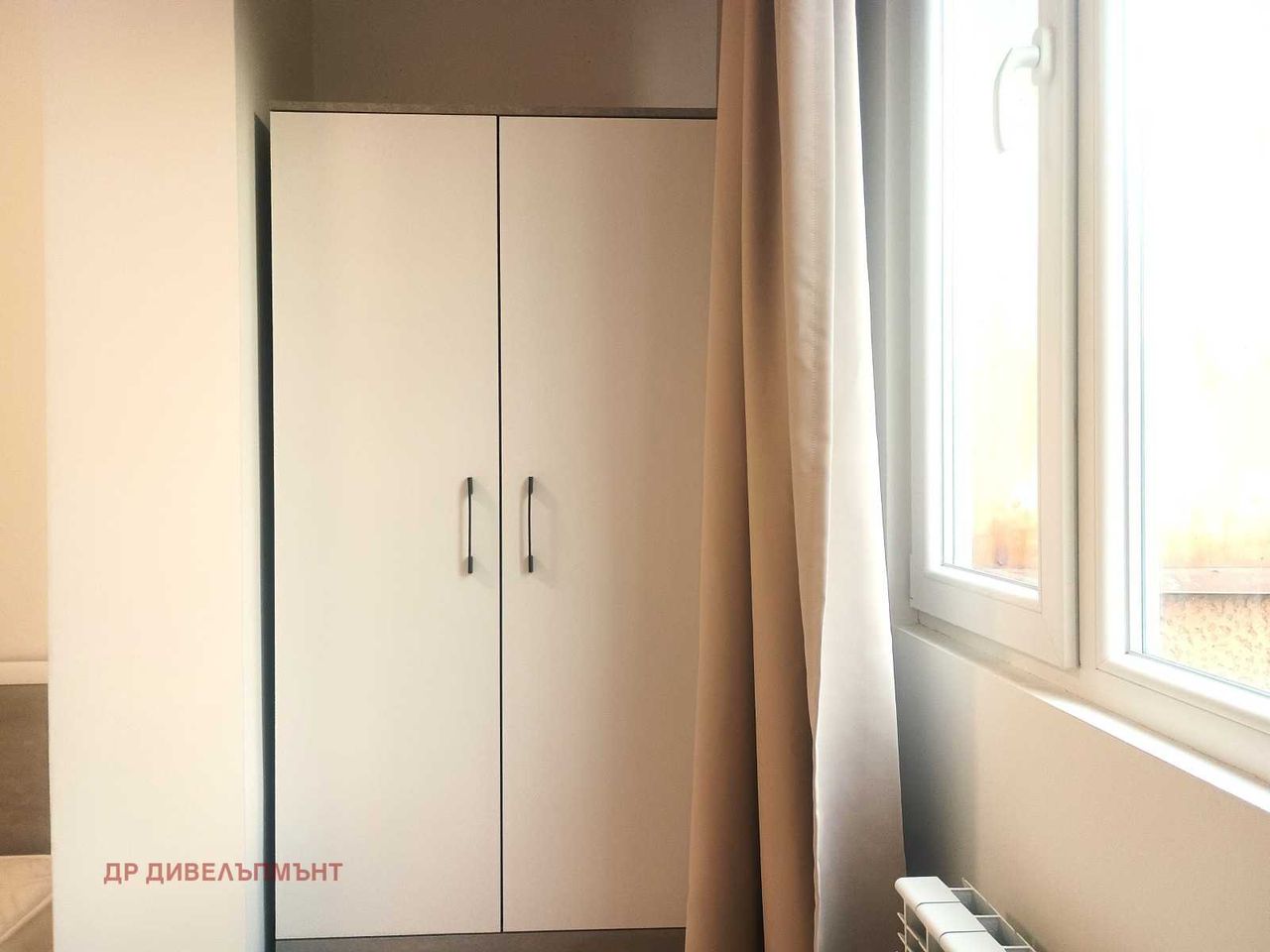 Дава се под наем Едностаен апартамент в София, Банишора - 52 кв.м за 561 € - Снимка #12