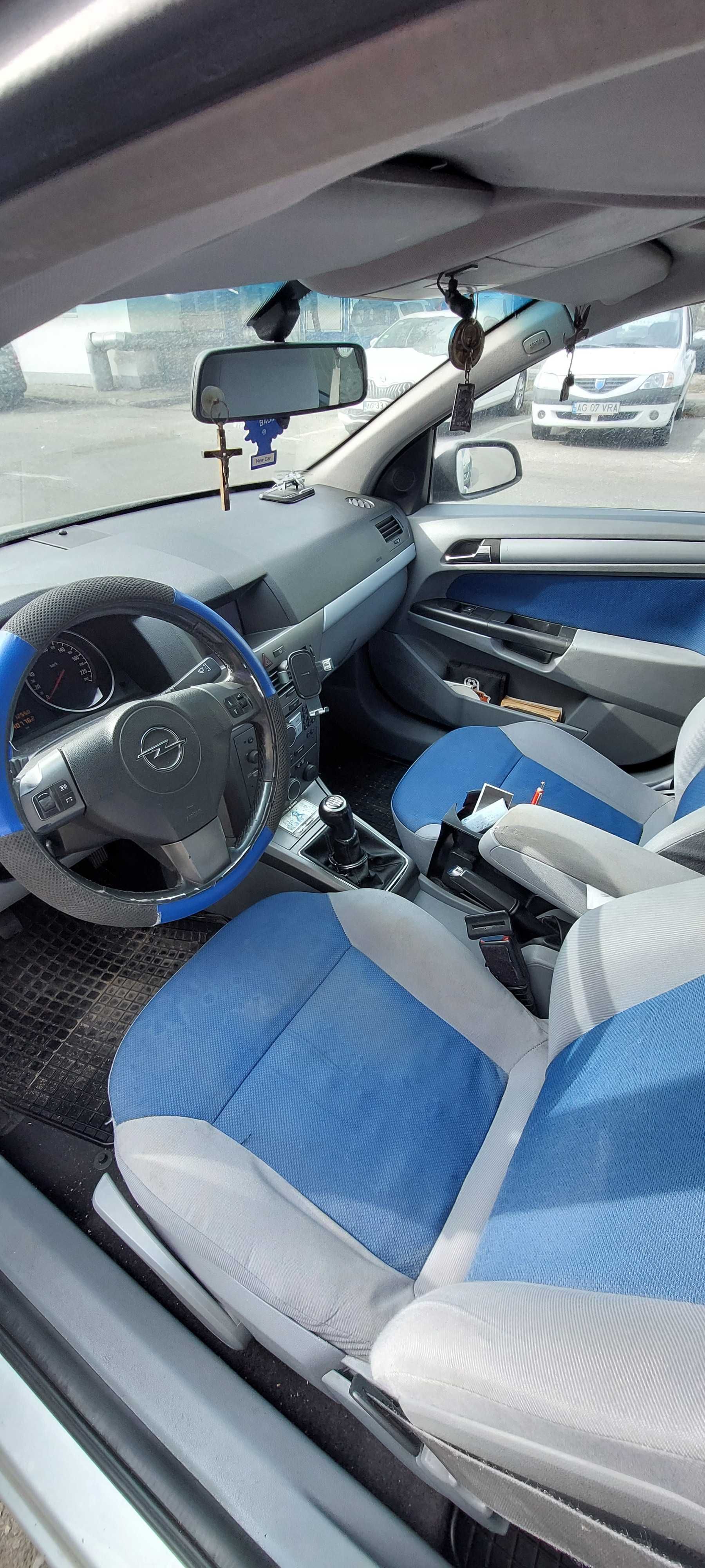 Opel Astra H 1.9 - 150 Cp, Xenon