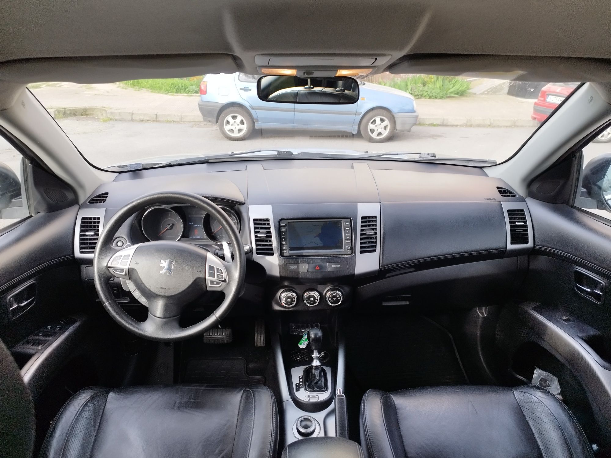 Peugeot 4007 ,2.2 hdi,6+1.