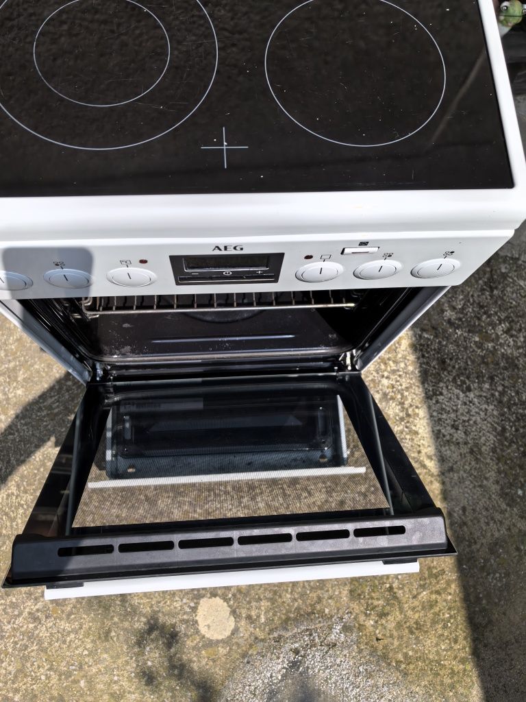 Готварска печка AEG CCB56400BW